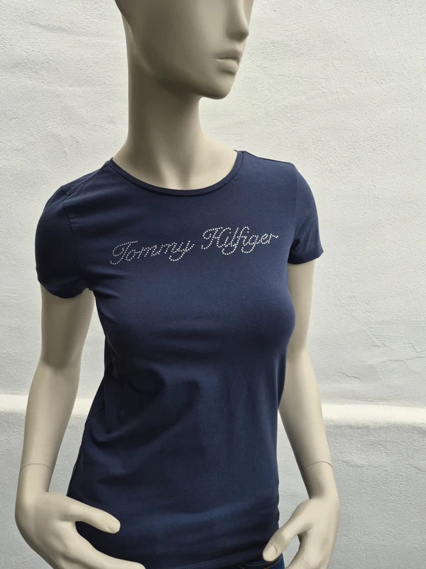 Tommy Hilfiger – Damen Stretch T-Shirt mit Strass-Schriftzug in Navy-Blau – Gr. S