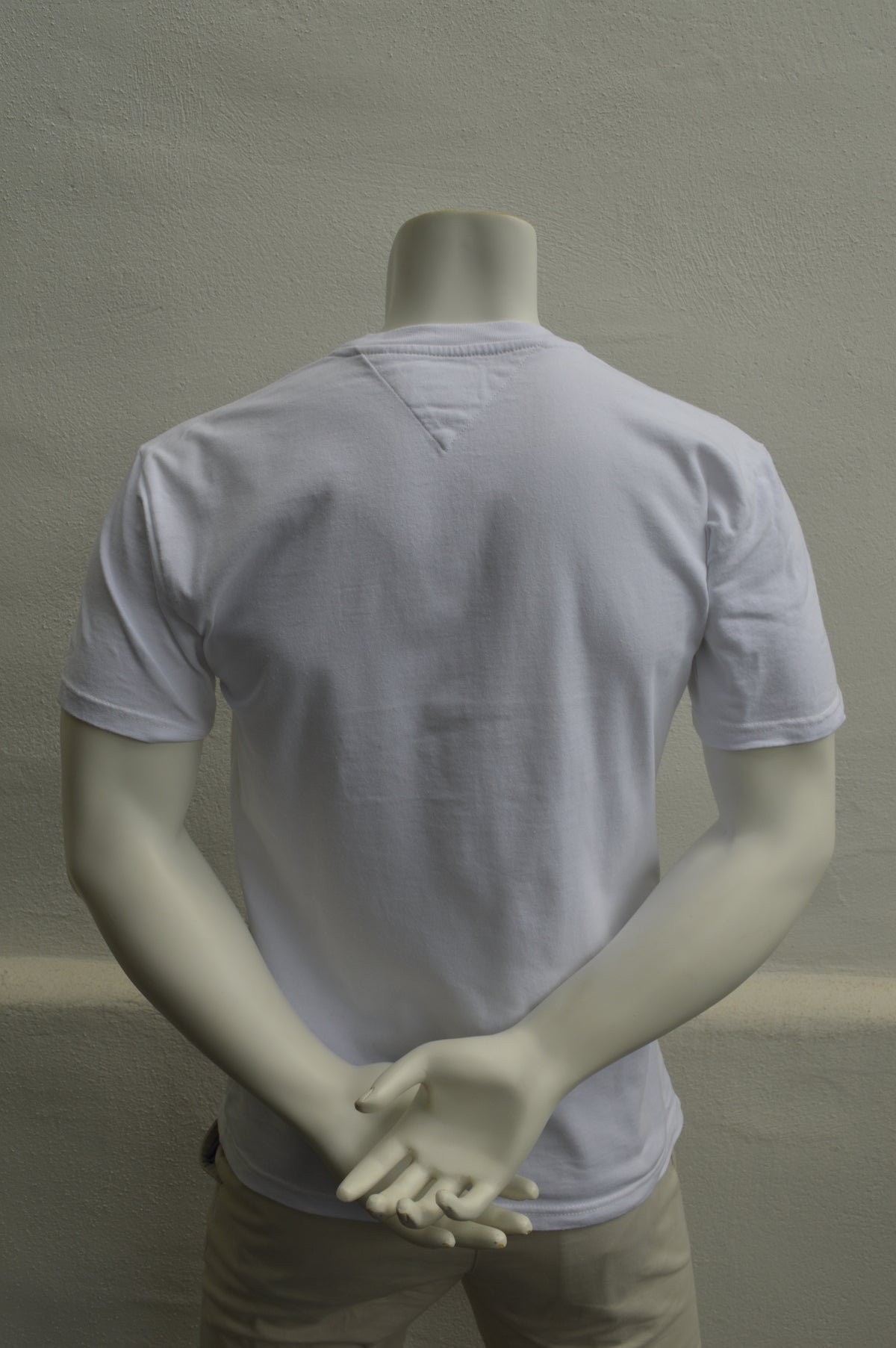 Tommy Hilfiger Tommy Jeans Herren T-Shirt Weiß – Größe S