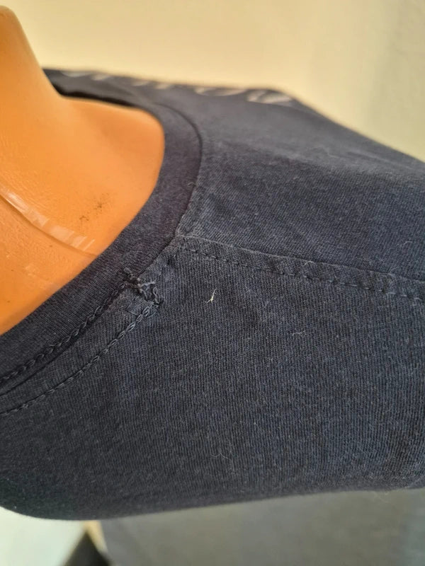 Tommy Jeans Damen Logo T-Shirt – Dunkelblau mit Graphic-Print – Gr. S