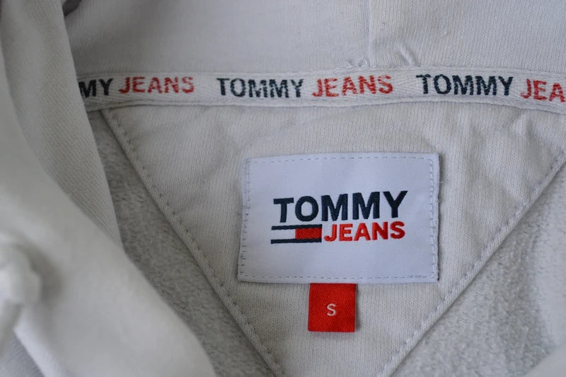 Tommy Jeans Herren Logo Hoodie in Weiß – Gr. S