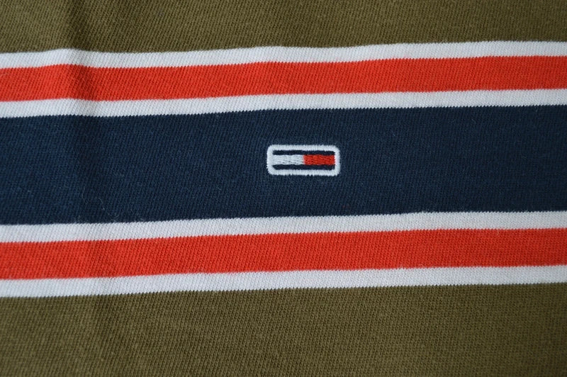 Tommy Jeans Herren Streifen-T-Shirt in Khaki/Navy/Rot – Gr. M (Relaxed Fit)