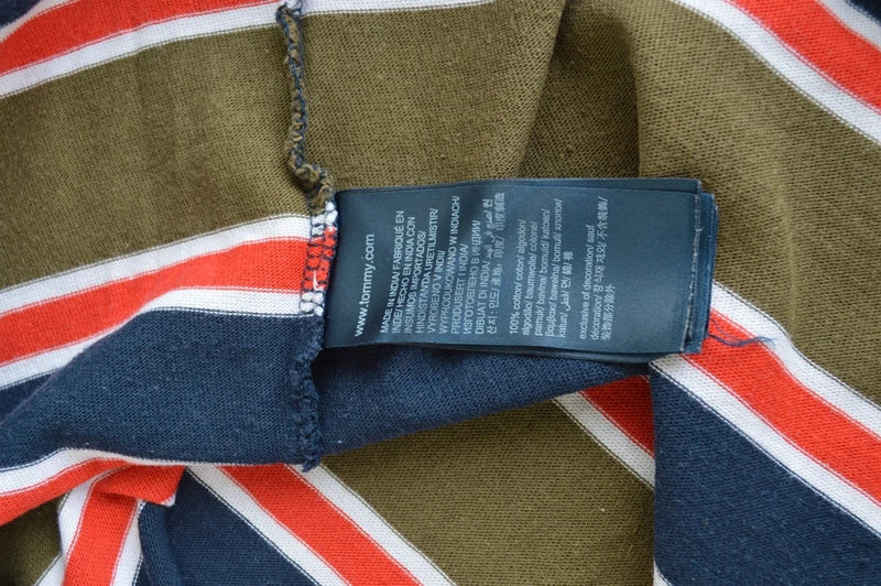 Tommy Jeans Herren Streifen-T-Shirt in Khaki/Navy/Rot – Gr. M (Relaxed Fit)