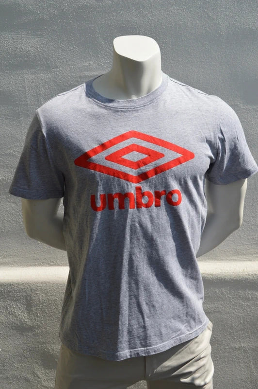 Umbro Classic Diamond Logo T-Shirt in Hellgrau Meliert – Gr. L