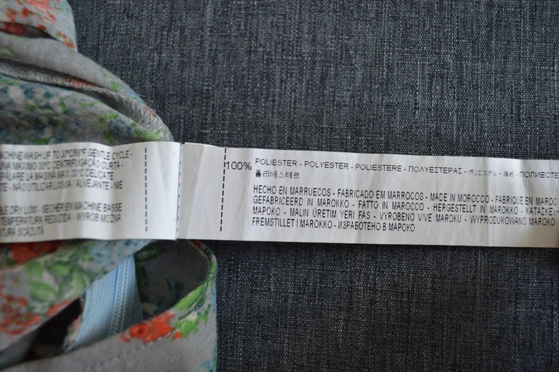 Zara Trafaluc Flowy Wide-Leg Palazzohose mit Blumenmuster – GrauRot – Größe M (Hervorragender Zustand)